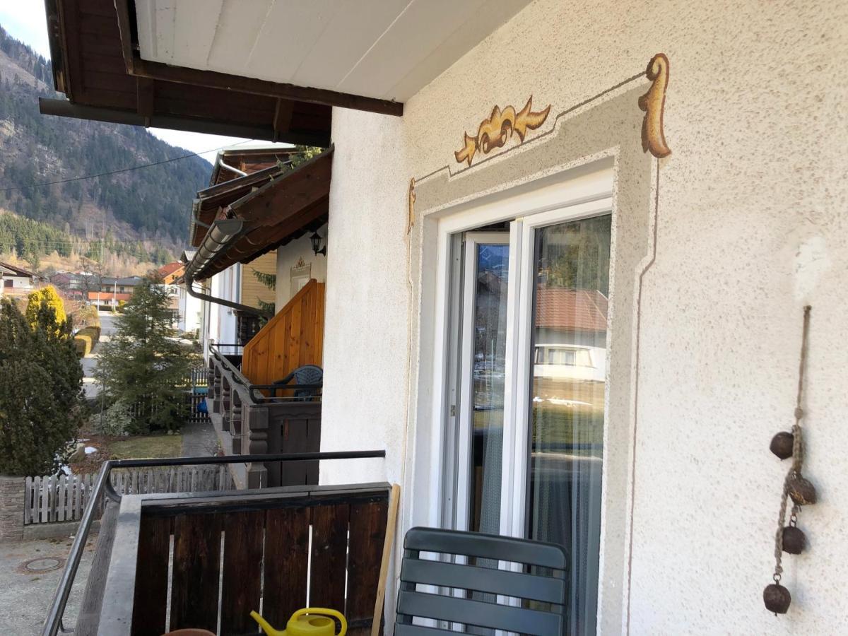 Appartement Kuhglocken Ferienhaus Fuenf Sinne Dobriach Exterior photo